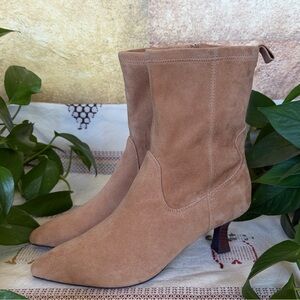 NEW Tahari Women’s Sonira Leather Suede Nude Pointy Toe Calf Heel Boot Size 9.5